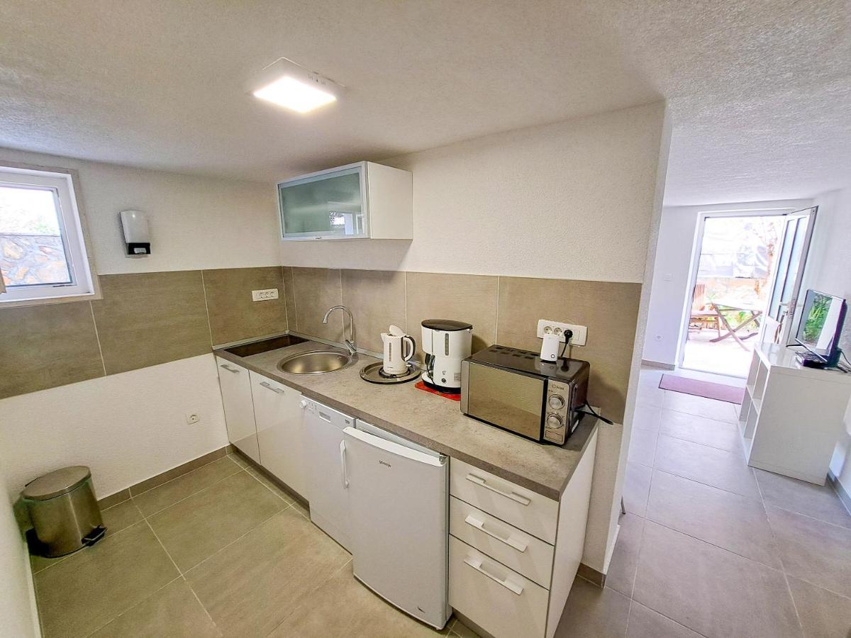 Apartments Ivanka Супетар Екстер'єр фото